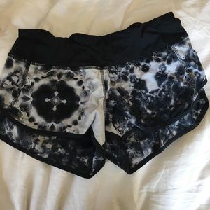 Lululemon Speed up shorts